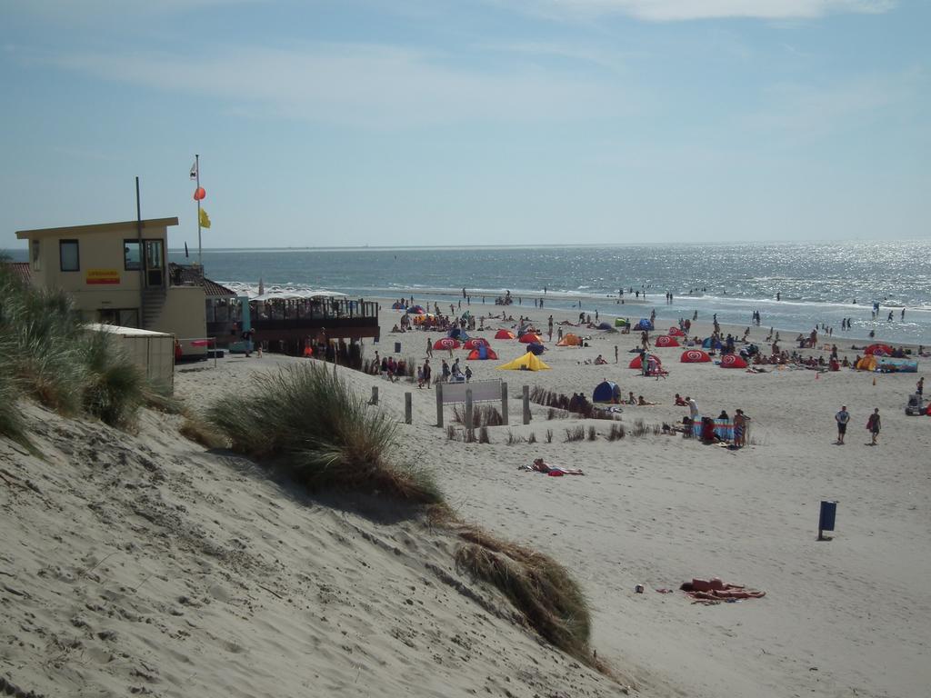 Hollumerstrand Hollum  Room photo