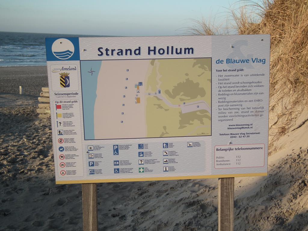 Hollumerstrand Hollum  Room photo